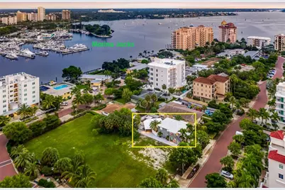 161 Golden Gate Point #1, Sarasota, FL 34236 - Photo 4