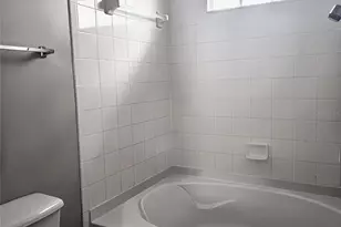 5711 Bentgrass Dr, Sarasota, FL 34235 - Photo 20