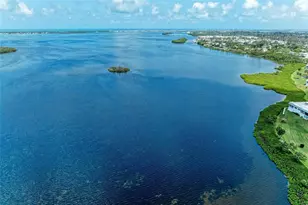 4736 Independence Dr, Bradenton, FL 34210 - Photo 52