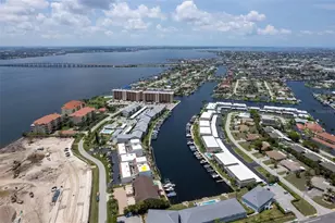 4210 SE 20th Pl, Cape Coral, FL 33904 - Photo 2