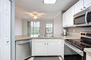 5459 Bentgrass Dr, Sarasota, FL 34235 - Photo 10