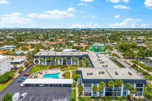 5600 Beach Way Dr, Sarasota, FL 34242 - Photo 2