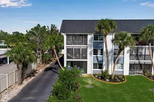 5600 Beach Way Dr, Sarasota, FL 34242 - Photo 2