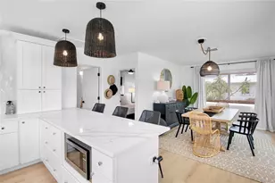 404 Bayshore Rd, Nokomis, FL 34275 - Photo 8