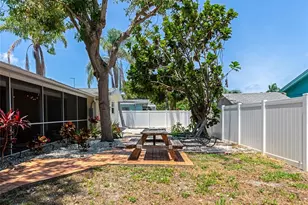 2363 Milford Cir, Sarasota, FL 34239 - Photo 36