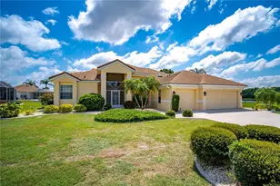 1103 Signature Dr, Sun City Center, FL 33573 - Photo 2