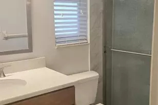 5325 Murdock Ave, Sarasota, FL 34231 - Photo 18