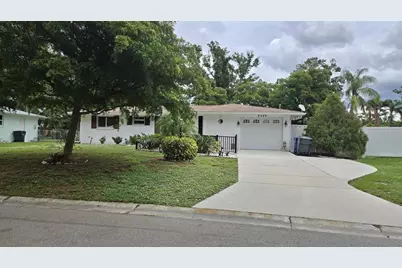 5325 Murdock Avenue, Sarasota, FL 34231 - Photo 2