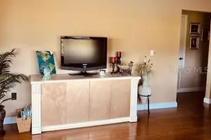 9320 Clubside Cir, Sarasota, FL 34238 - Photo 20