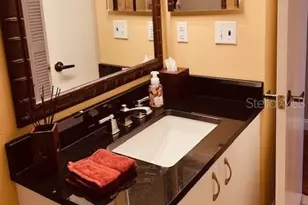 9320 Clubside Cir, Sarasota, FL 34238 - Photo 26