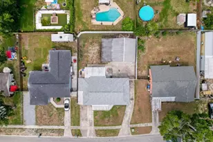 2214 Elise Marie Dr, Seffner, FL 33584 - Photo 34