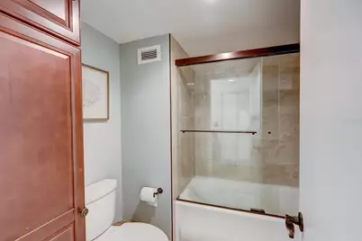 2425 Gulf Of Mexico Drive #14B, Longboat Key, FL 34228 - Photo 24