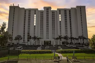 2425 Gulf of Mexico Dr, Longboat Key, FL 34228 - Photo 44