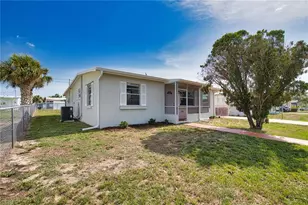 8725 Aero Ave, North Port, FL 34287 - Photo 24