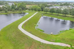 6636 35th Ct E, Sarasota, FL 34243 - Photo 36