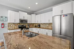 145 50th St, Holmes Beach, FL 34217 - Photo 8