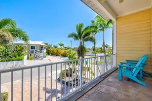 145 50th St, Holmes Beach, FL 34217 - Photo 28