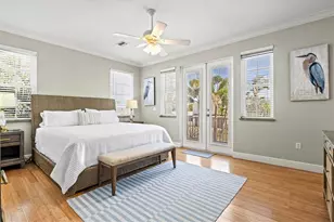 145 50th St, Holmes Beach, FL 34217 - Photo 16