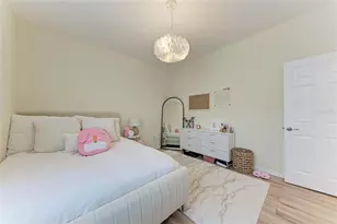 7327 38th Ct E, Sarasota, FL 34243 - Photo 34