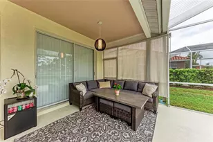 7327 38th Ct E, Sarasota, FL 34243 - Photo 38