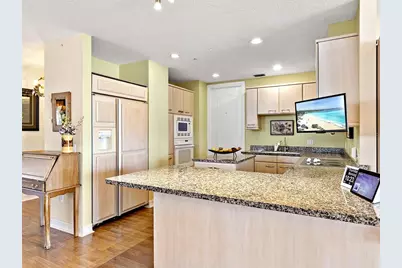 1233 N Gulfstream Avenue #401, Sarasota, FL 34236 - Photo 8