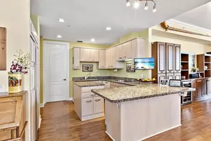 1233 N Gulfstream Ave, Sarasota, FL 34236 - Photo 6