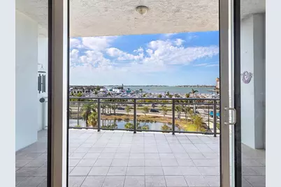 1233 N Gulfstream Avenue #401, Sarasota, FL 34236 - Photo 8