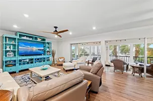 101 Whispering Sands Dr, Sarasota, FL 34242 - Photo 4