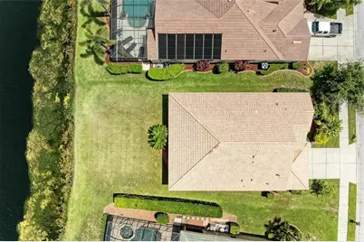 8772 Stone Harbour Loop, Bradenton, FL 34212 - Photo 2