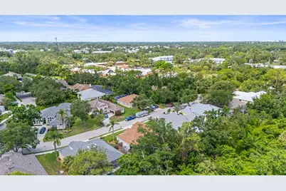 743 Stonecrest Drive, Sarasota, FL 34232 - Photo 58