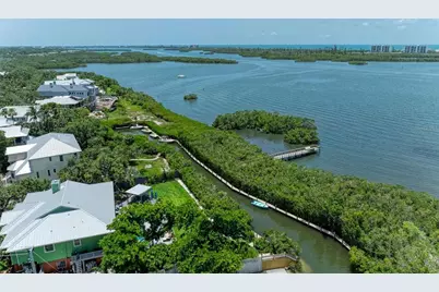 8963 Fishermens Bay Drive, Sarasota, FL 34231 - Photo 42