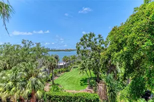 8963 Fishermens Bay Dr, Sarasota, FL 34231 - Photo 8