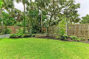 8963 Fishermens Bay Dr, Sarasota, FL 34231 - Photo 66
