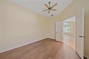 8382 Creekview Ln, Englewood, FL 34224 - Photo 4