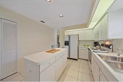 8382 Creekview Lane, Englewood, FL 34224 - Photo 28