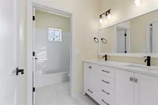 4755 11th Ave S, Saint Petersburg, FL 33711 - Photo 32
