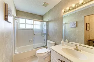 4227 Placid Dr, Sarasota, FL 34243 - Photo 26