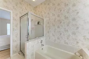 4227 Placid Dr, Sarasota, FL 34243 - Photo 22