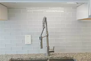 5207 86th St Ct W, Bradenton, FL 34210 - Photo 8