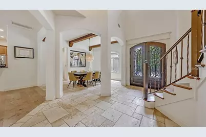 1725 Bonita Court, Sarasota, FL 34239 - Photo 8