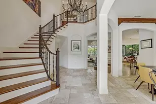 1725 Bonita Ct, Sarasota, FL 34239 - Photo 6