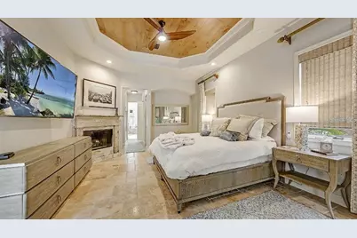 1725 Bonita Court, Sarasota, FL 34239 - Photo 36