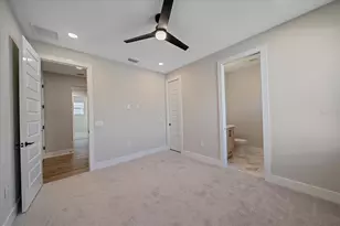 8387 Windbound Ct, Sarasota, FL 34240 - Photo 34