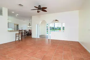 5897 Carriage Dr, Sarasota, FL 34243 - Photo 12