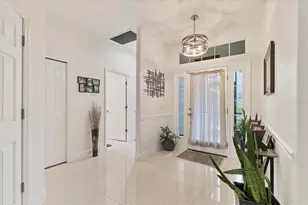 7119 67th Terrace E, Bradenton, FL 34203 - Photo 4