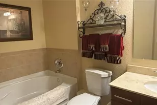 1064 N Tamiami Trl, Sarasota, FL 34236 - Photo 8