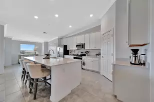 5695 Palmer Cir, Bradenton, FL 34211 - Photo 8