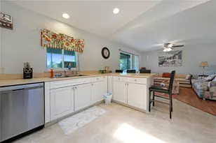 590 Ridgewood St NW, Port Charlotte, FL 33952 - Photo 10