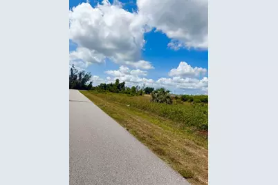 365 Coast Line Boulevard, Punta Gorda, FL 33982 - Photo 4