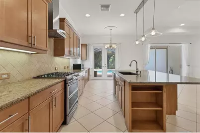 7236 Lismore Court, Lakewood Ranch, FL 34202 - Photo 12